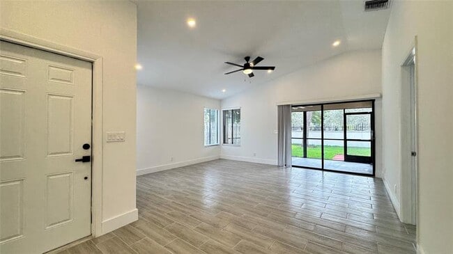 Building Photo - 3700 NW 19th St