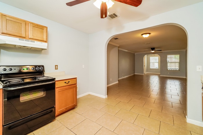 Building Photo - 7335 Coers Blvd