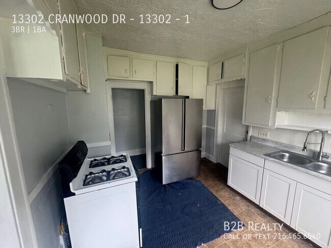 Building Photo - 13302 Cranwood Dr