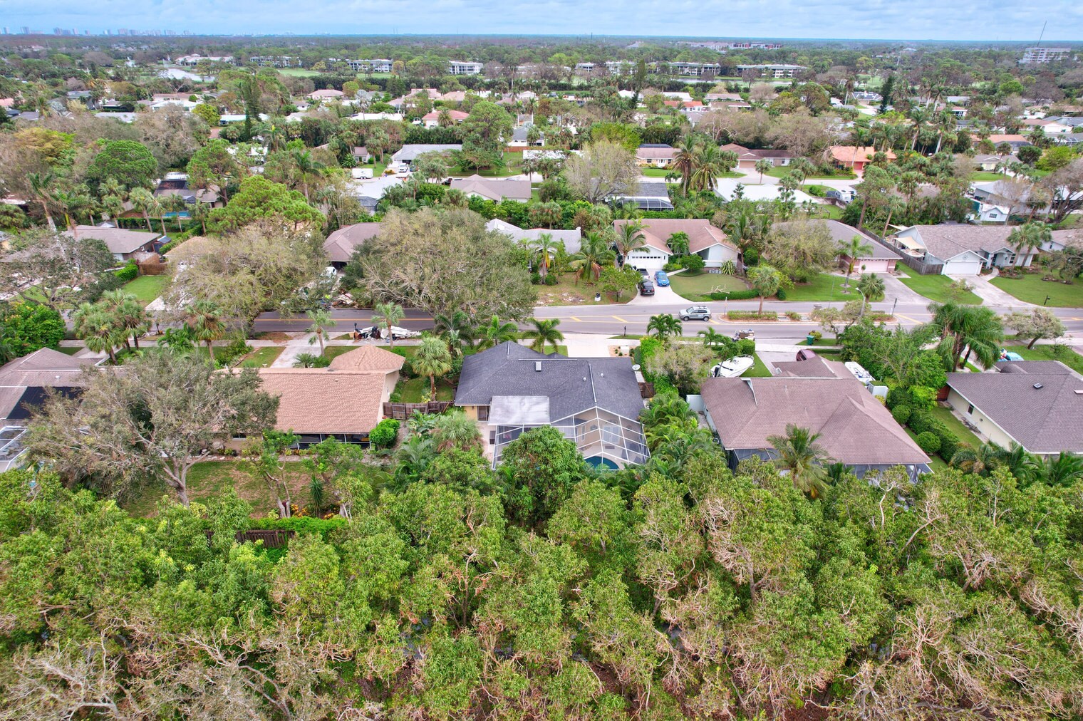 Building Photo - 2548 River Reach Dr