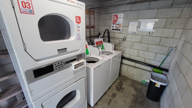 Building Photo - 13347 Victory Blvd