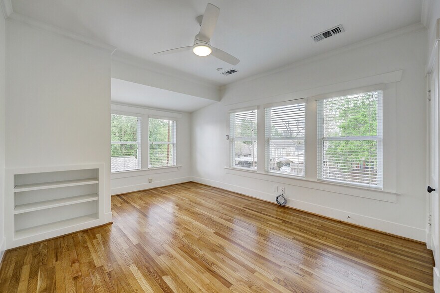 Bedroom - 603 Euclid St