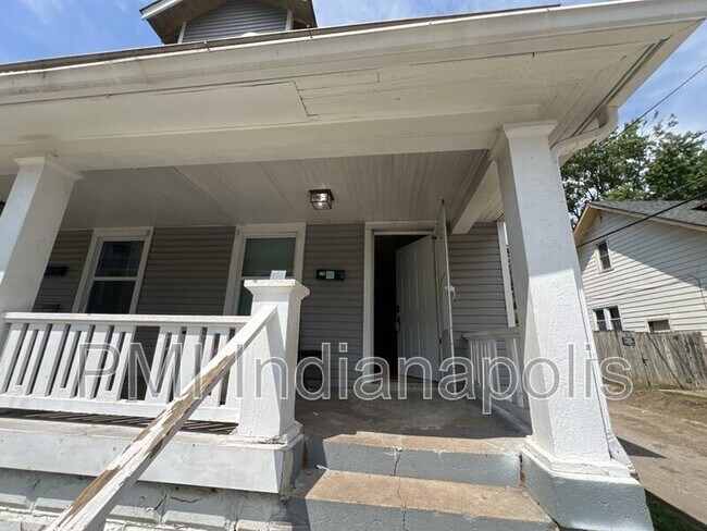 Building Photo - 310 N Riley Ave
