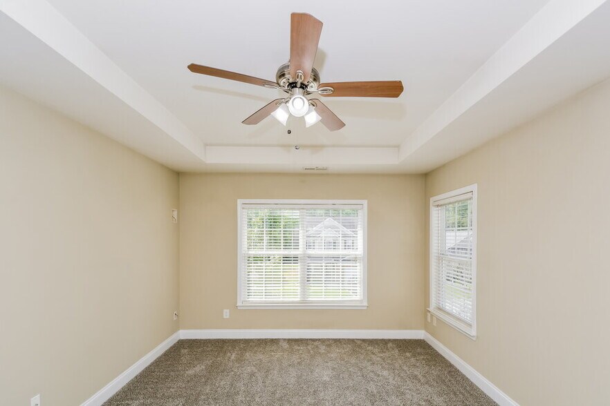 Building Photo - 674 Averasboro Dr