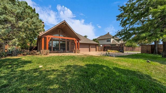 Building Photo - 881 Winchester Dr
