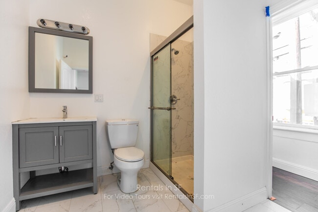 Building Photo - 3403 26th St