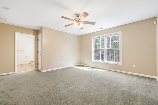 Building Photo - 38 Brighton Park Way