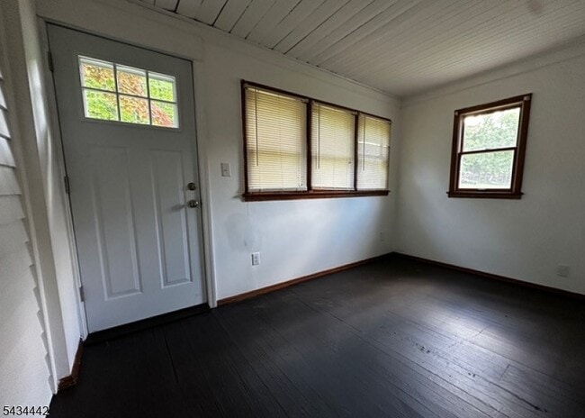 Building Photo - 1156 High Mountain Rd