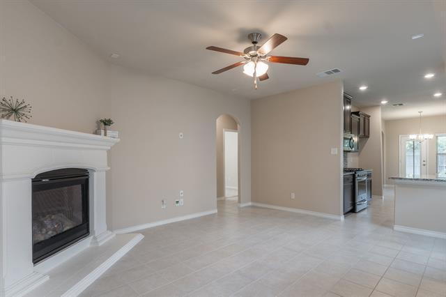 Building Photo - 9820 Diamondback Ln