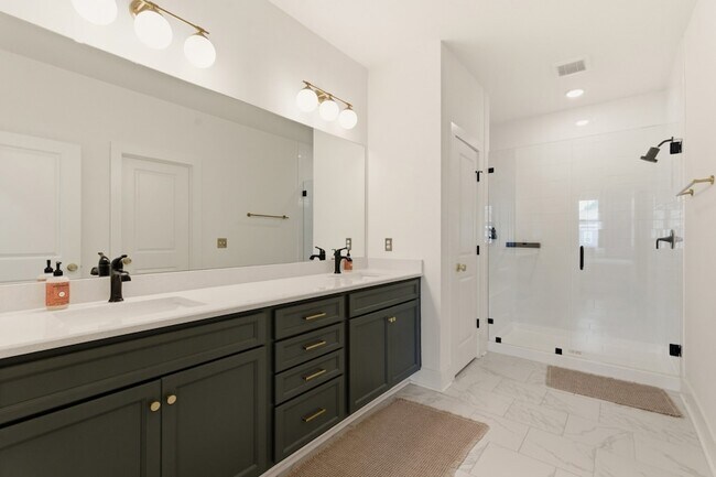 Building Photo - 6006 Mill Tree Ct