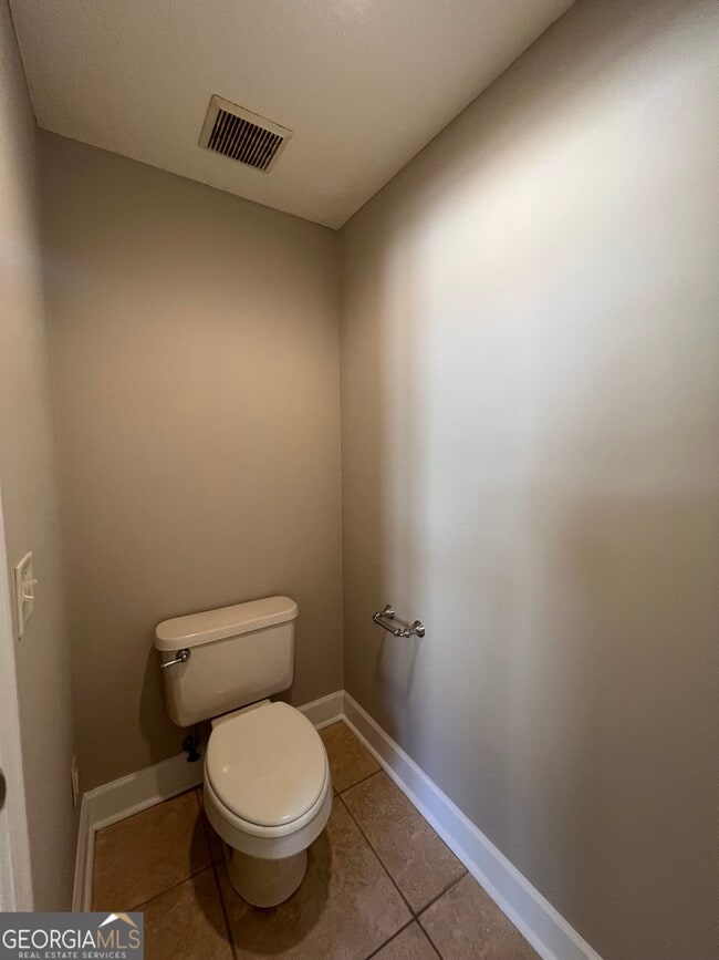 Building Photo - 229 Laurel Landing Blvd