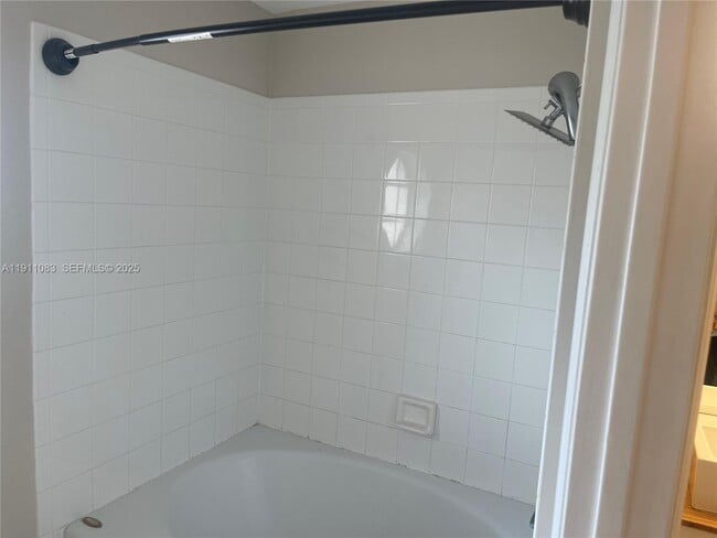 Building Photo - 854 NW 208th Dr