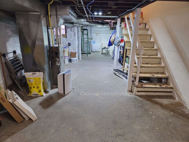 Building Photo - Fully Furnished Downtown Carlisle Townhouse with Fenced Yard and Off Street Parking