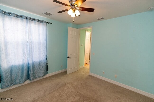 Building Photo - 11660 Meadowrun Cir