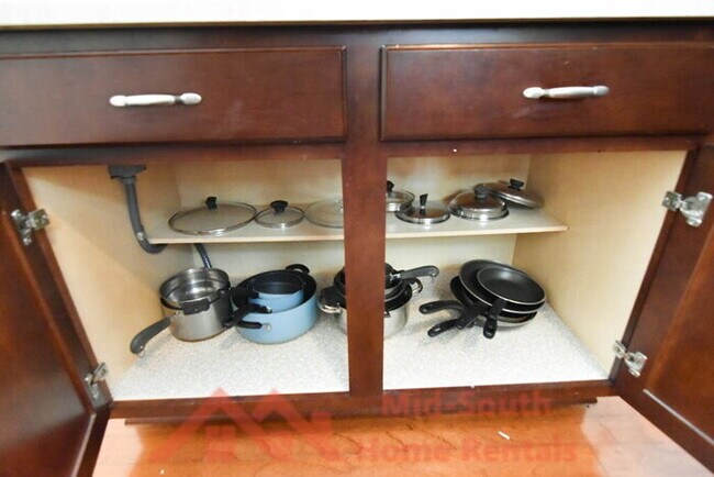 Building Photo - 1342 Harbor Park Dr