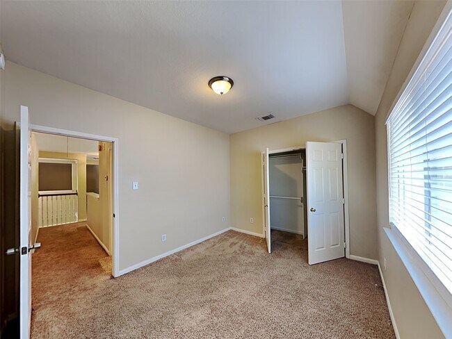 Building Photo - 25803 Bayou Arbor Ln