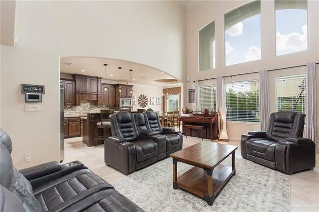 Building Photo - 24 Nevis Dr
