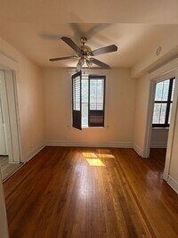 Building Photo - 4157 N. Damen-#2