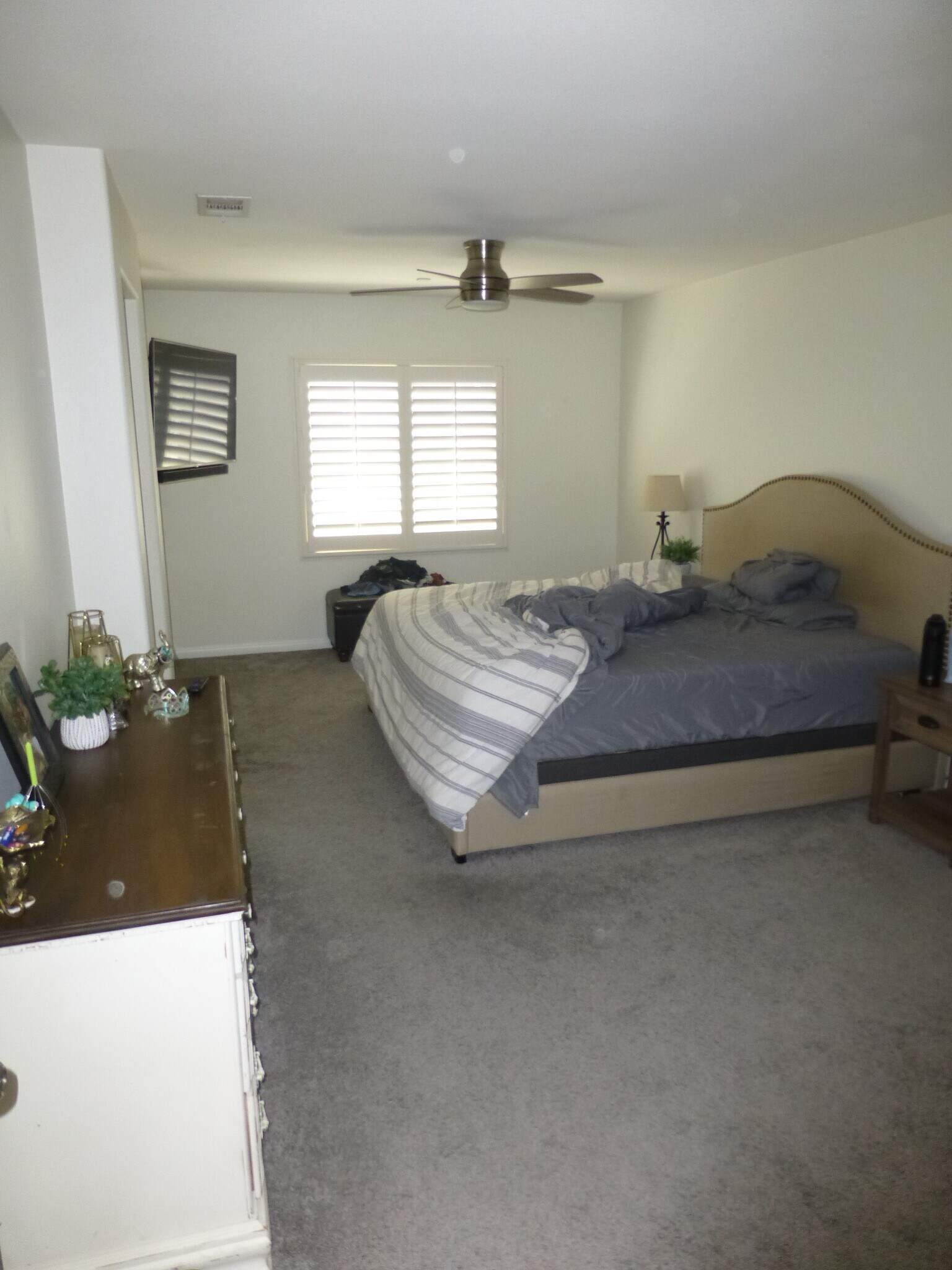 Building Photo - 416 W Linden Dr