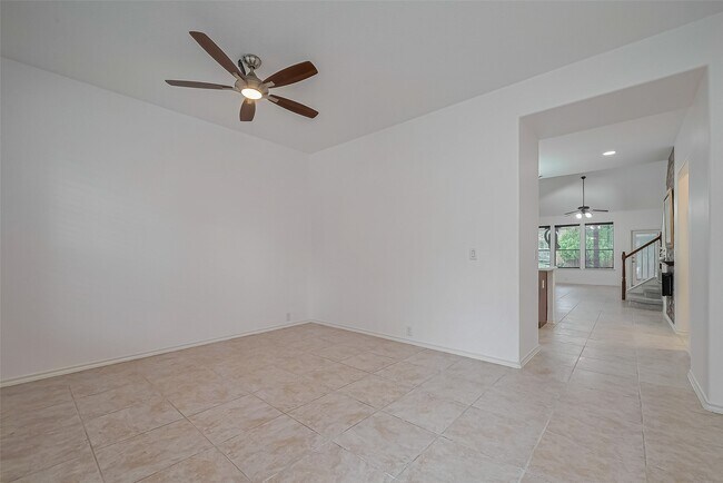 Building Photo - 24543 Carlton Springs Ln