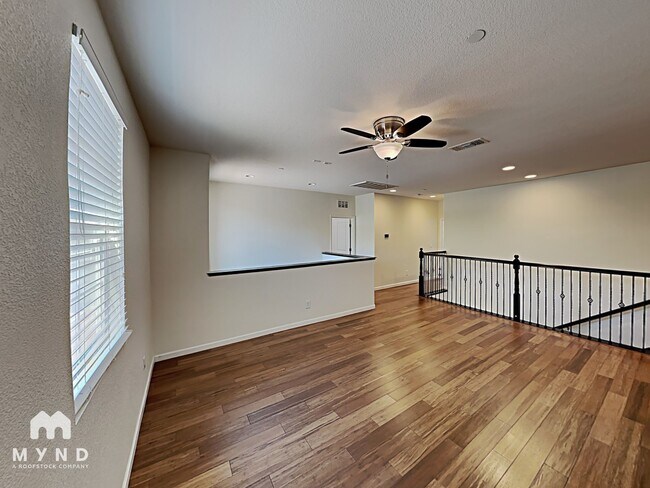 Building Photo - 2367 Hancock Dr