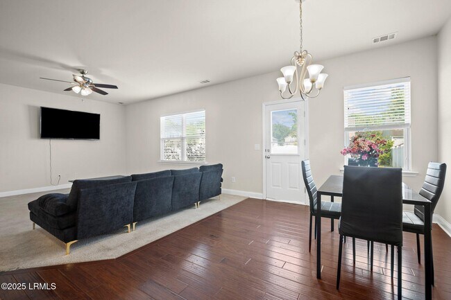 Building Photo - 13 Brasstown Way
