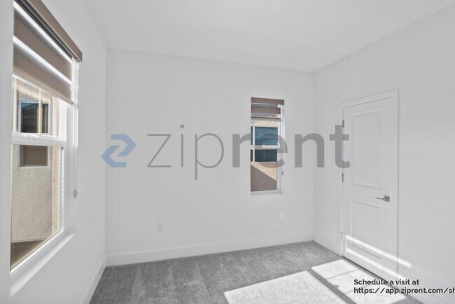 Building Photo - 53 W San Francisco Dr