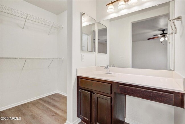 Building Photo - 13009 W Port Royale Ln