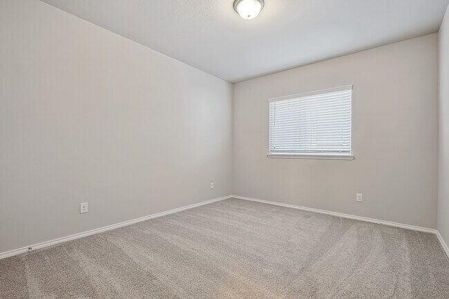 Building Photo - 5941 Revere Dr