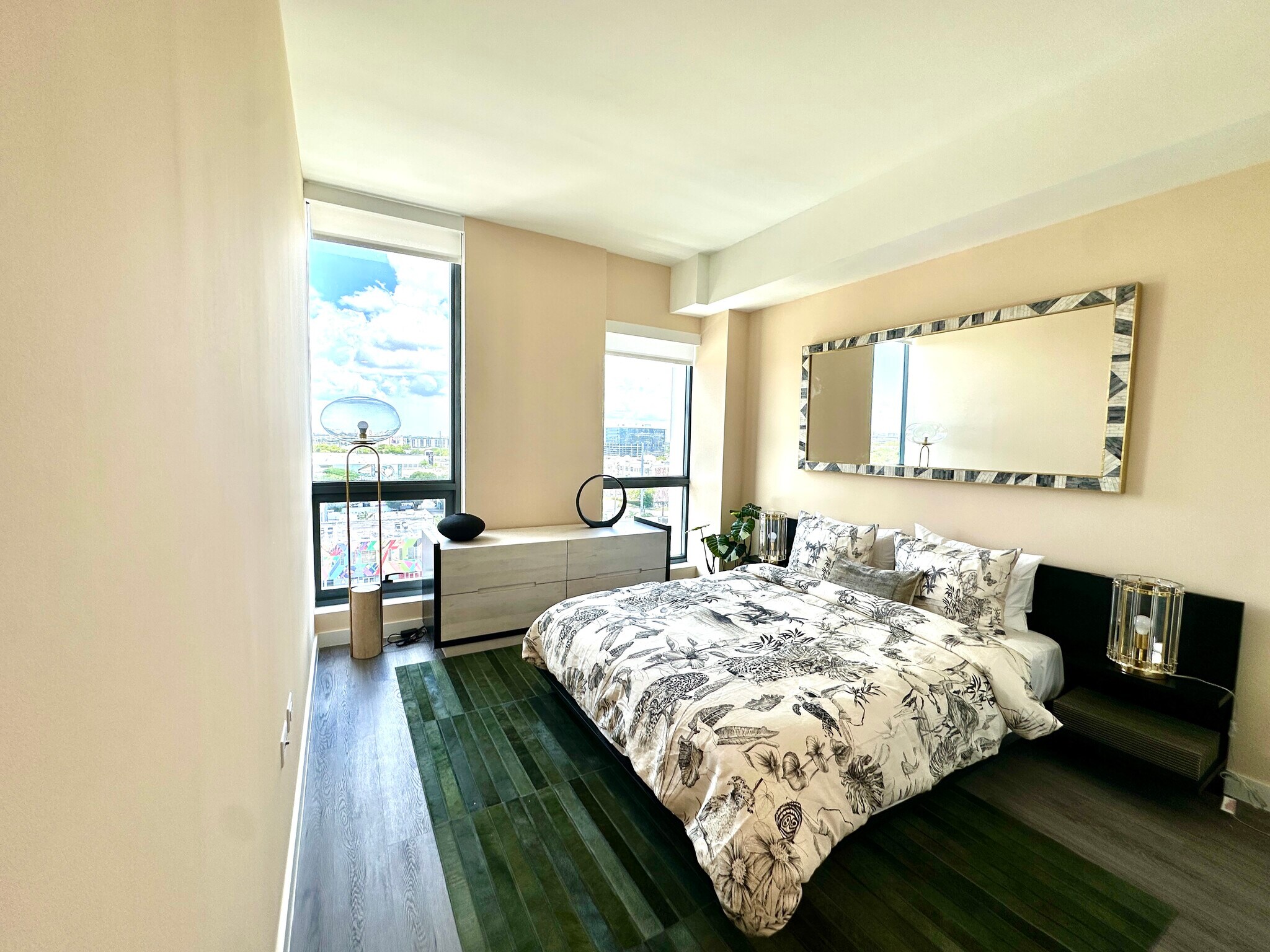 Building Photo - 52 NW 32nd St