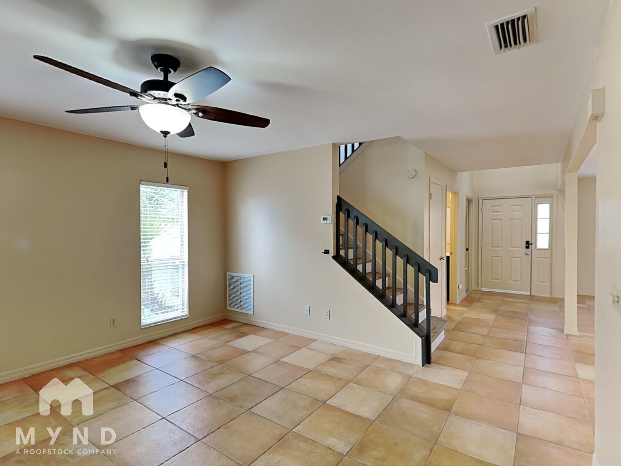 Building Photo - 1938 Blue Fox Ct