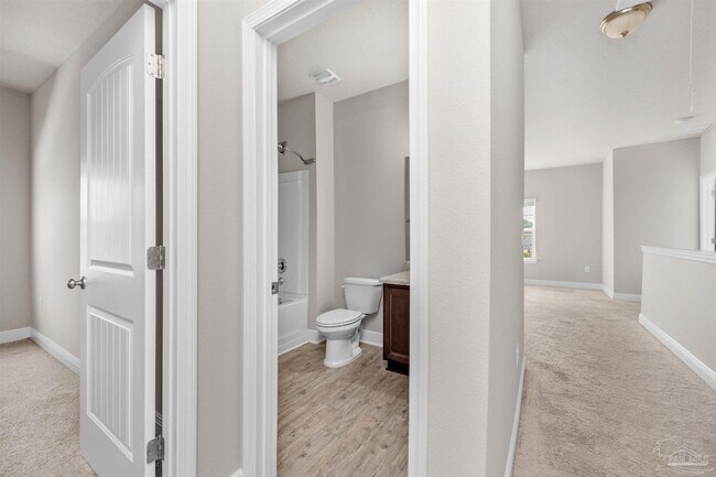 Building Photo - 8645 Bucklebury Dr