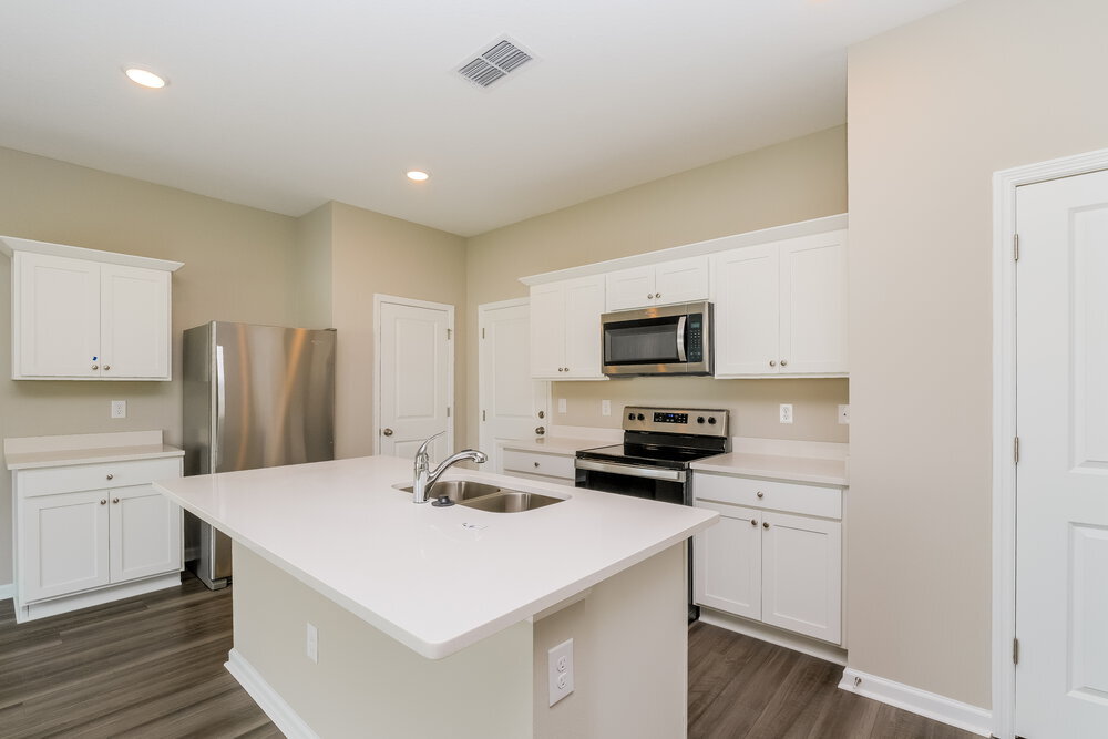 Building Photo - 887 Kings Pine Ct