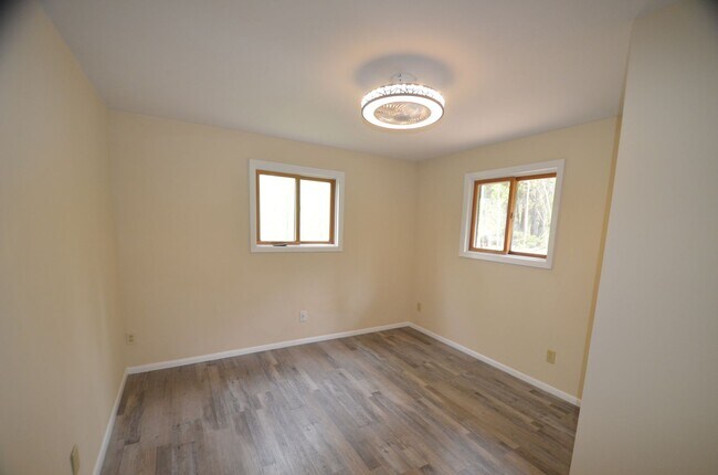 Building Photo - Cabin in the woods! 45 Minutes to Breck!