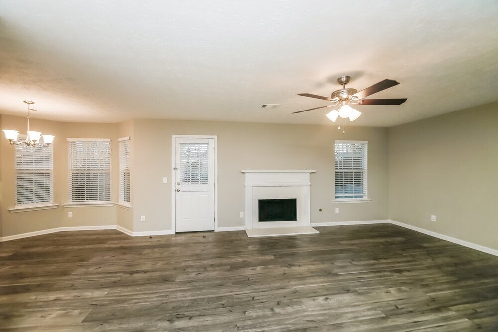 Building Photo - 3818 Landgraf Cove