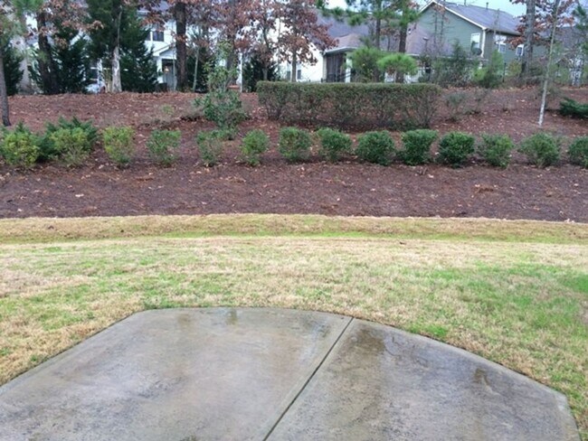 Building Photo - Bright & Beautiful Carriage House with Flexible 4-Bedroom Layout!