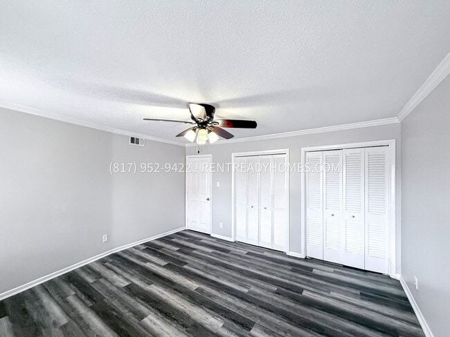 Building Photo - 903 S Ripple Creek Dr