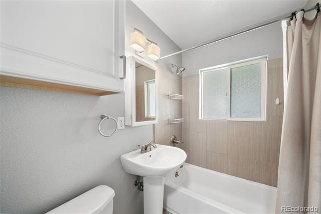 Building Photo - 3098 S Cherry Way