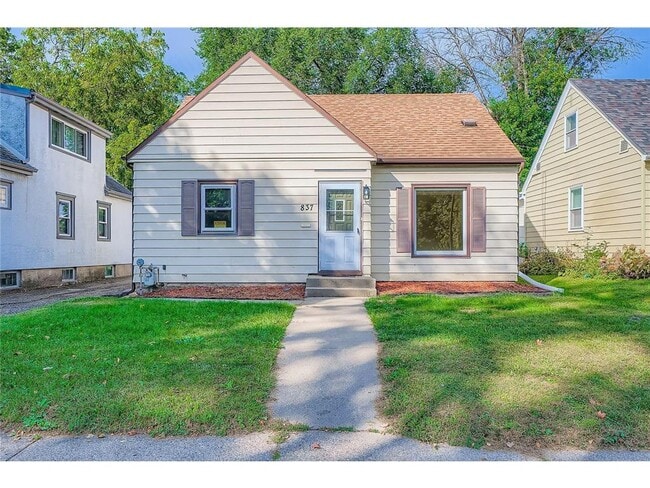 Building Photo - 837 Bidwell St