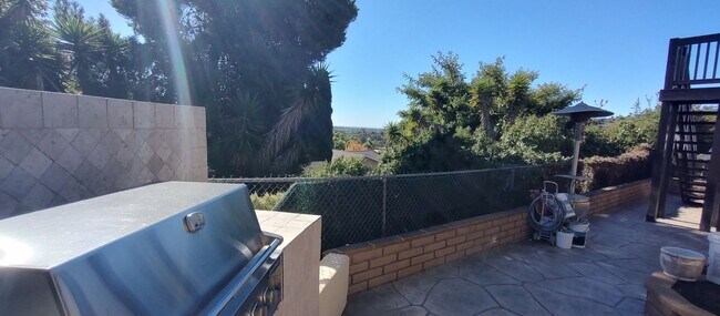 Building Photo - Upgraded Two Story Home - Bay Ho - View Lot - Central AC