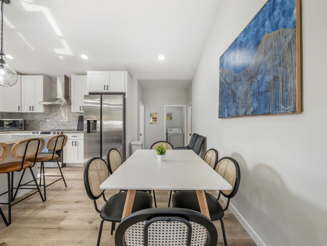 Building Photo - 95-148 Waimakua Dr