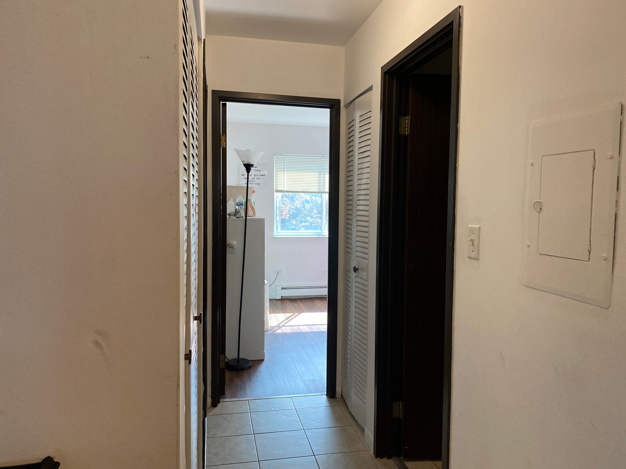 Hallway - 187 Pickwick Dr