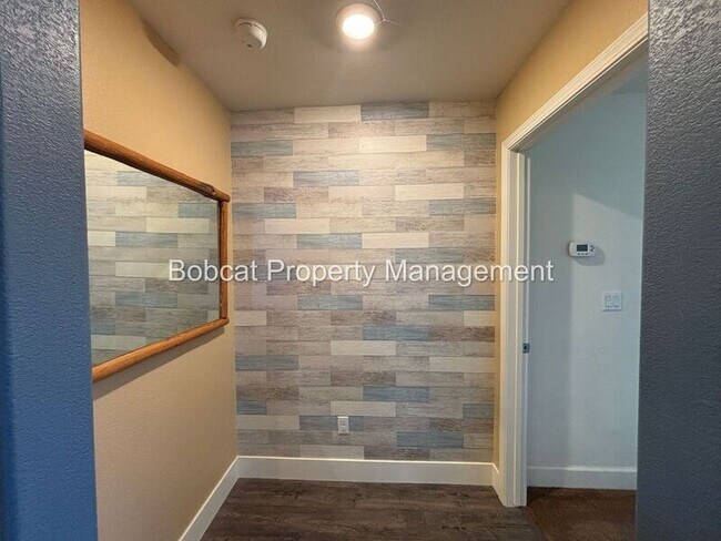 Building Photo - 6515 Copper Mountain Dr