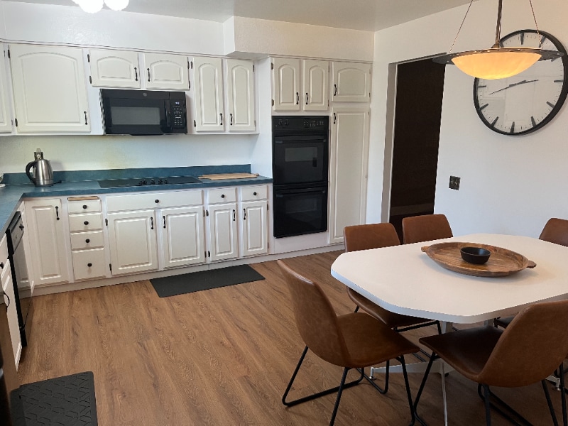 Building Photo - 661 S Fulton St