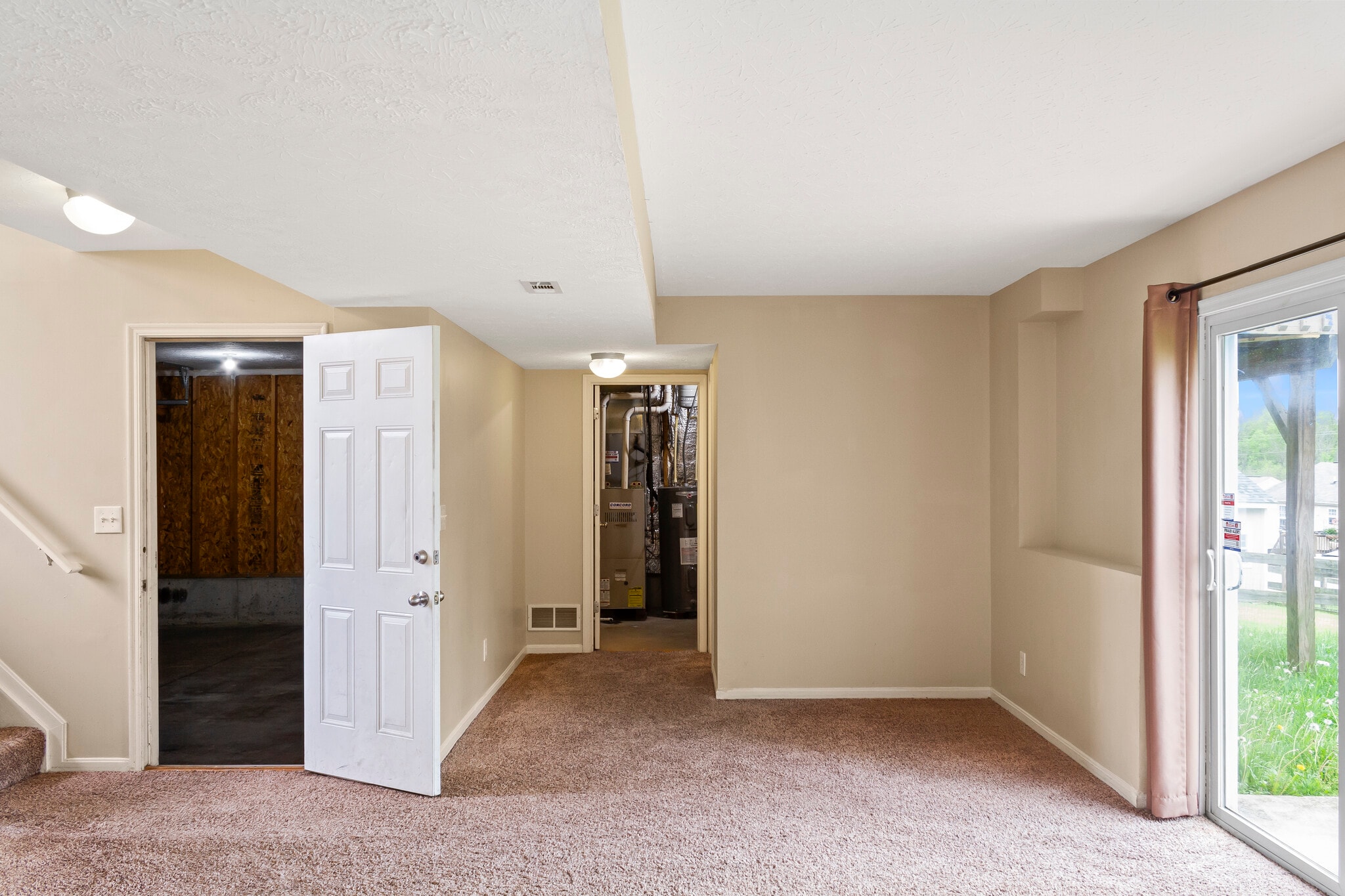 Building Photo - 1601 Raintree Ct