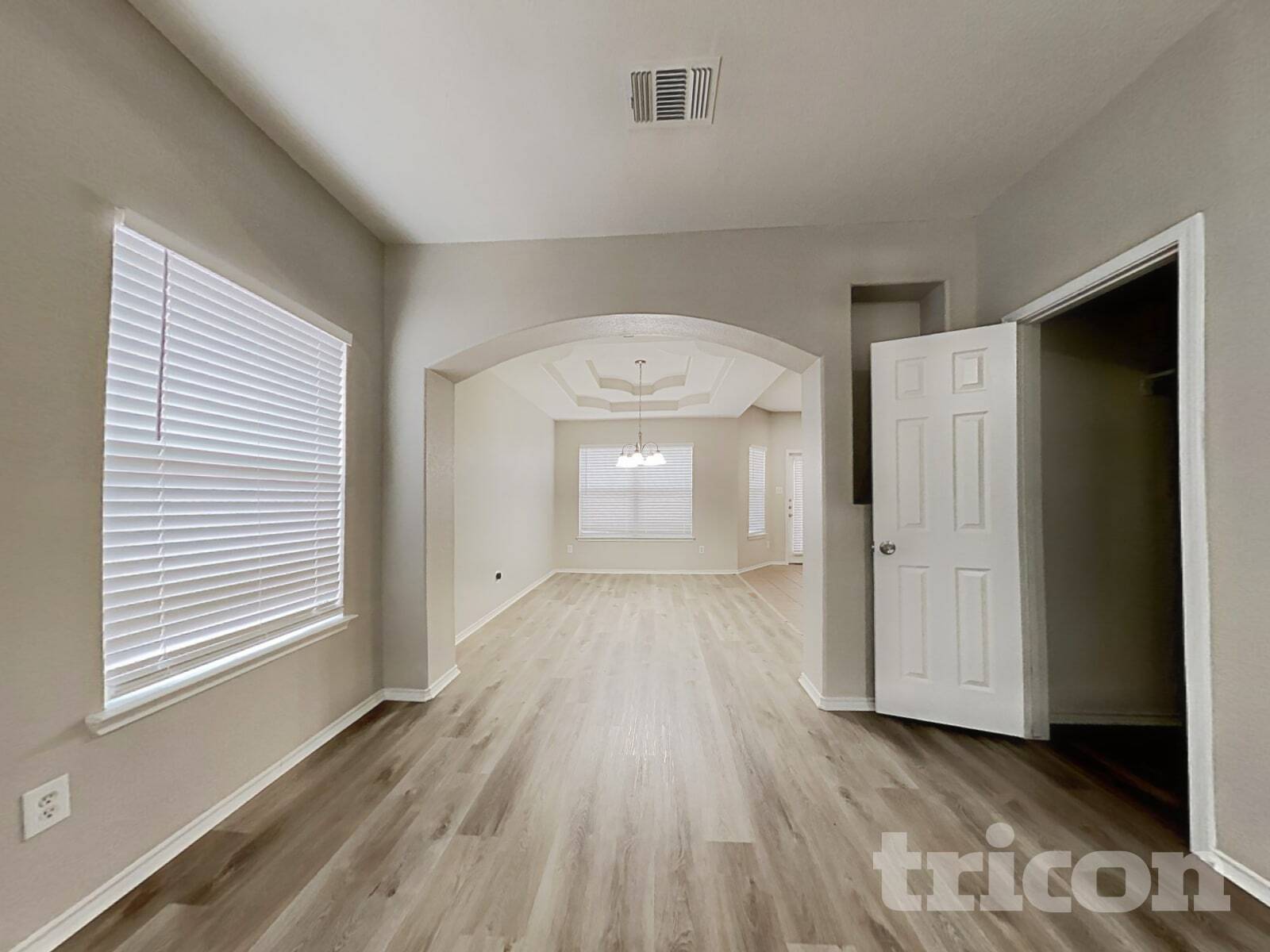 Building Photo - 8210 Grissom Cir