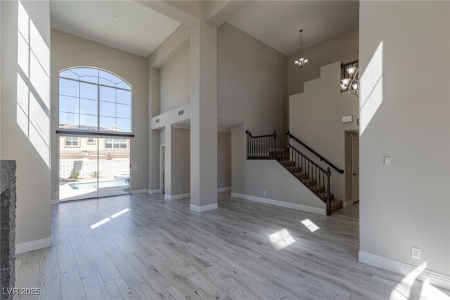 Building Photo - 2510 Putting Green Dr