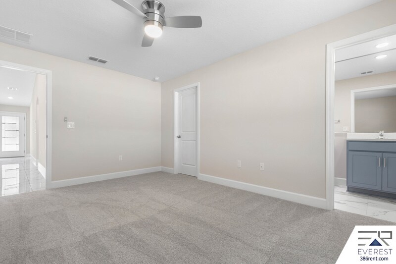 Building Photo - 16 Zoffer Ct