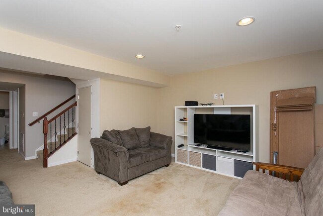 Building Photo - 2515 Baileys Pond Rd