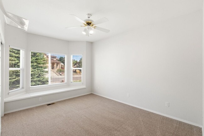 Building Photo - 5330 Roundup Dr